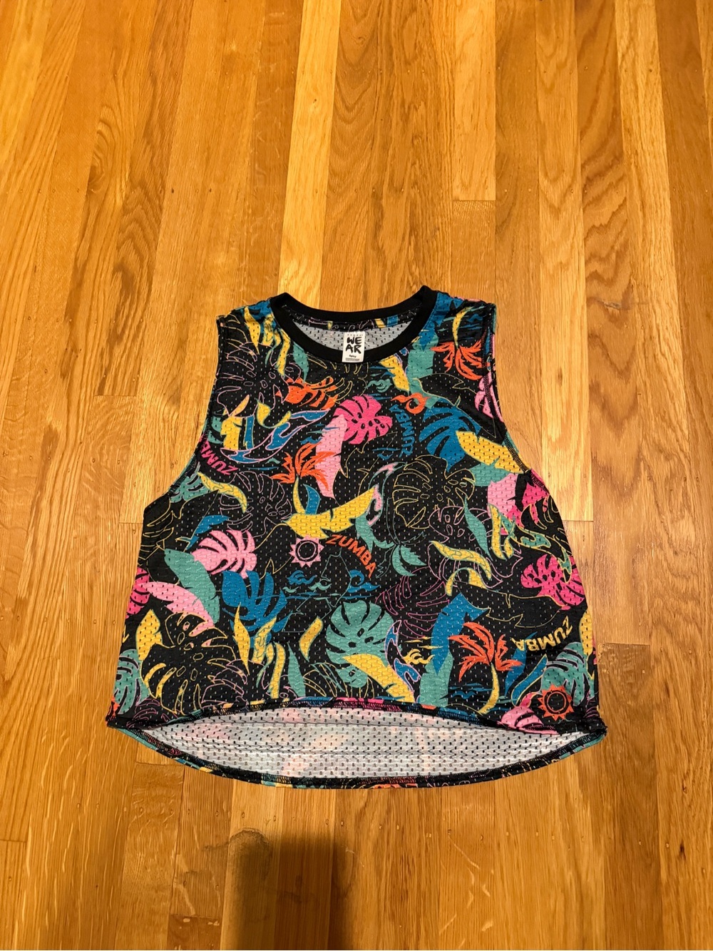 Zumba Fitness Tropical Print Sleeveless Crop Top - Black Multi